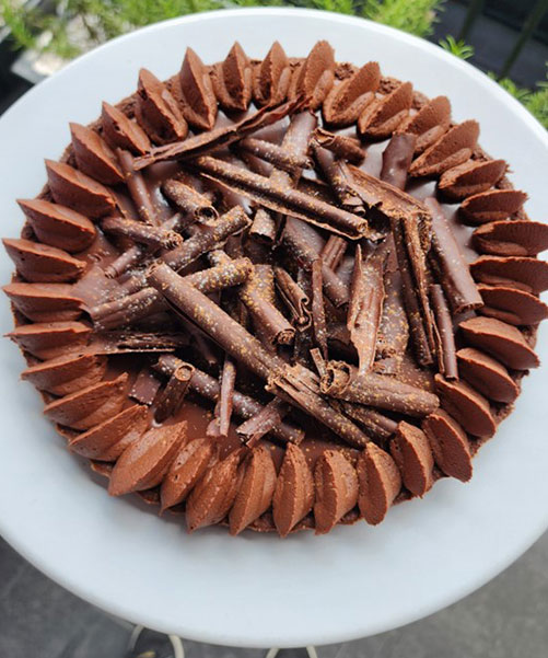 Sesión 5. Masas quebradas emulsionadas, cremas y salsas básicas
Pasta sucrée, salsa de caramelo, cremas horneables
Tarta de chocolate y caramelo