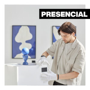 <b>Curso – Taller</b> Práctica curatorial y expositiva<br><b> Inicio: Agosto</b>